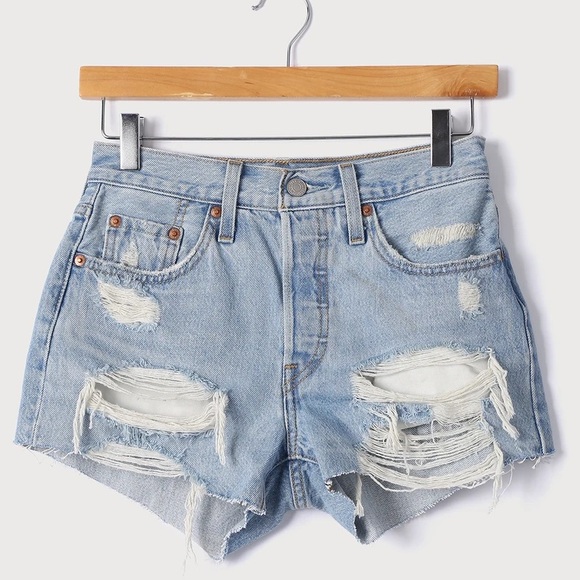 LEVI’S PREMIUM 501 Medium Light Wash Distressed High Rise Cutoff Denim Shorts 26 - Picture 3 of 16
